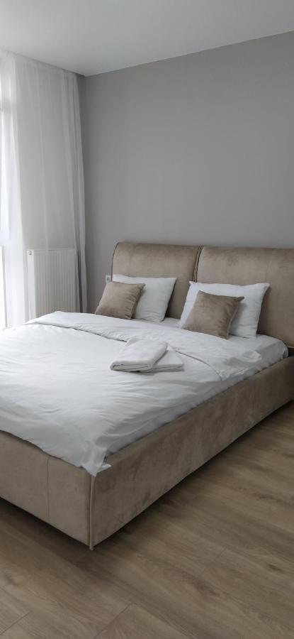 Vip Apartments On Avalon Lviv Dış mekan fotoğraf