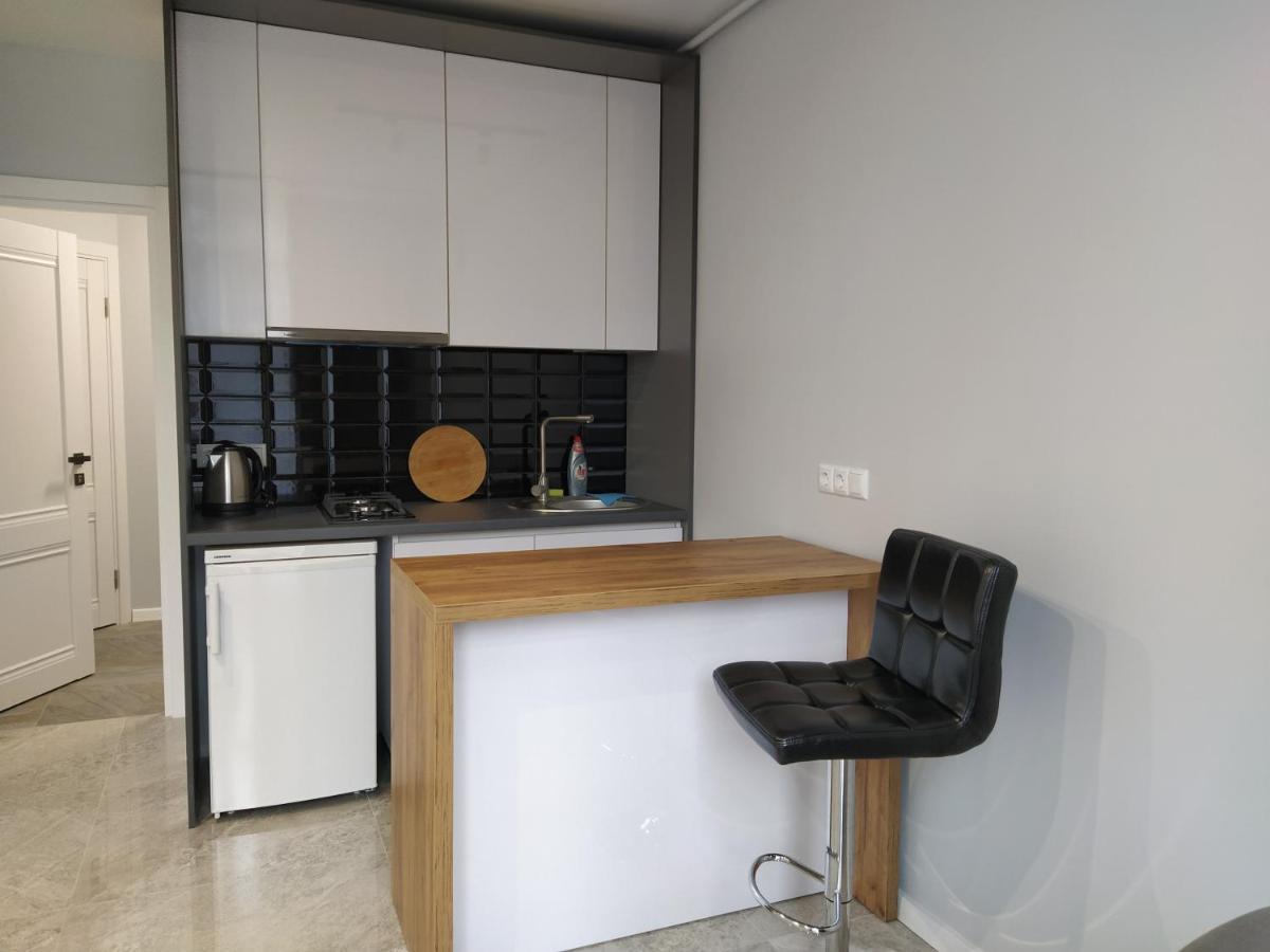 Vip Apartments On Avalon Lviv Dış mekan fotoğraf